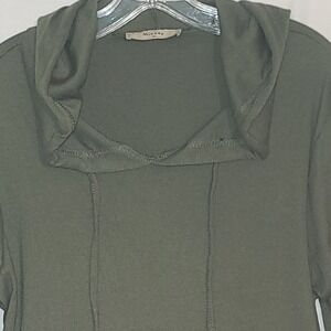 Miusey Olive Green Long Sleeve Hoodie Tunic Asymmetrical Hem Button Detail‎